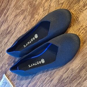 Rothys shoes